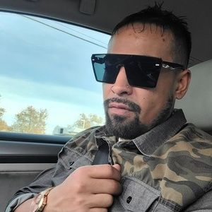 Meet your Posher, Alexander